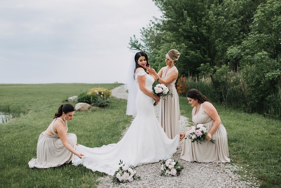 Wedding photographer Emma Davidson (emmadavidson). Photo of 28 April 2019