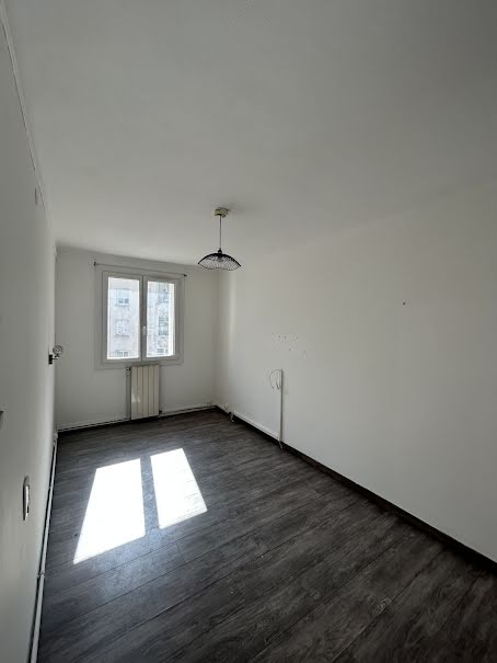 Vente appartement 3 pièces 51 m² à Toulon (83000), 100 000 €