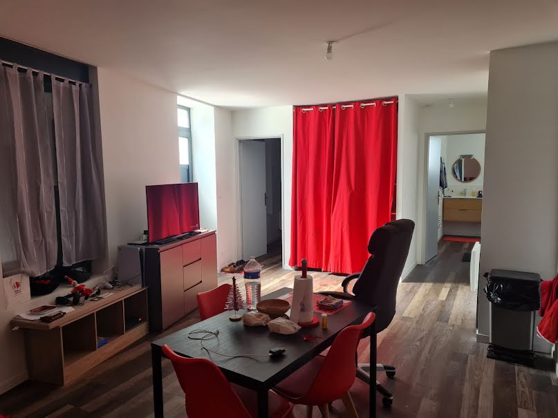 Location meublée appartement 2 pièces 47 m² à Agen (47000), 495 €