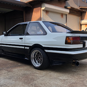 カローラレビン AE86