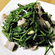 開飯川食堂