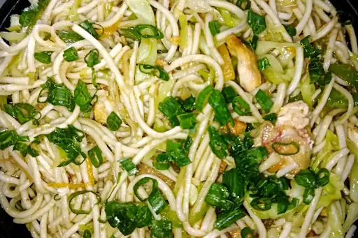 Veg Hakka Noodles