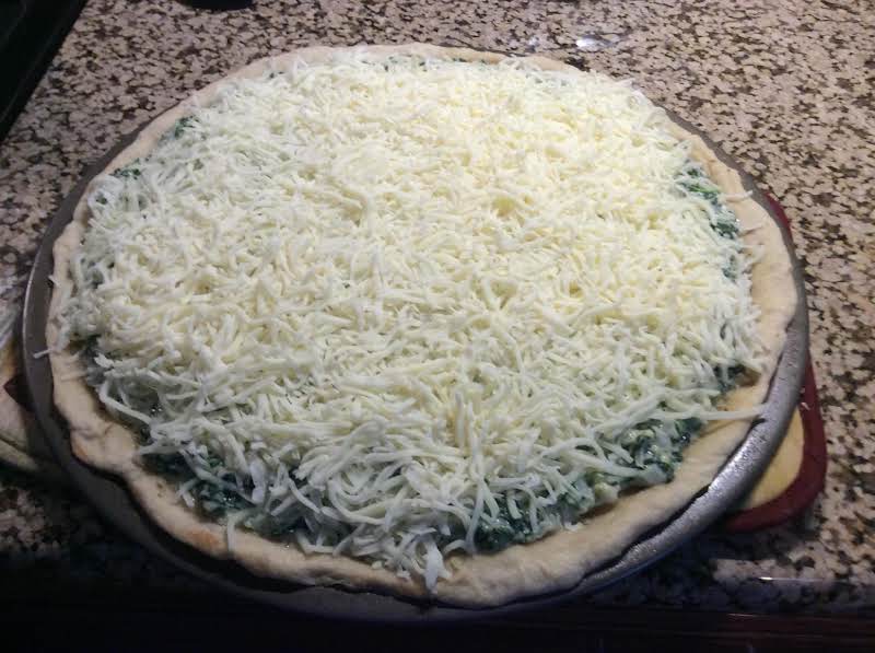 Spinach Alfredo Pizza