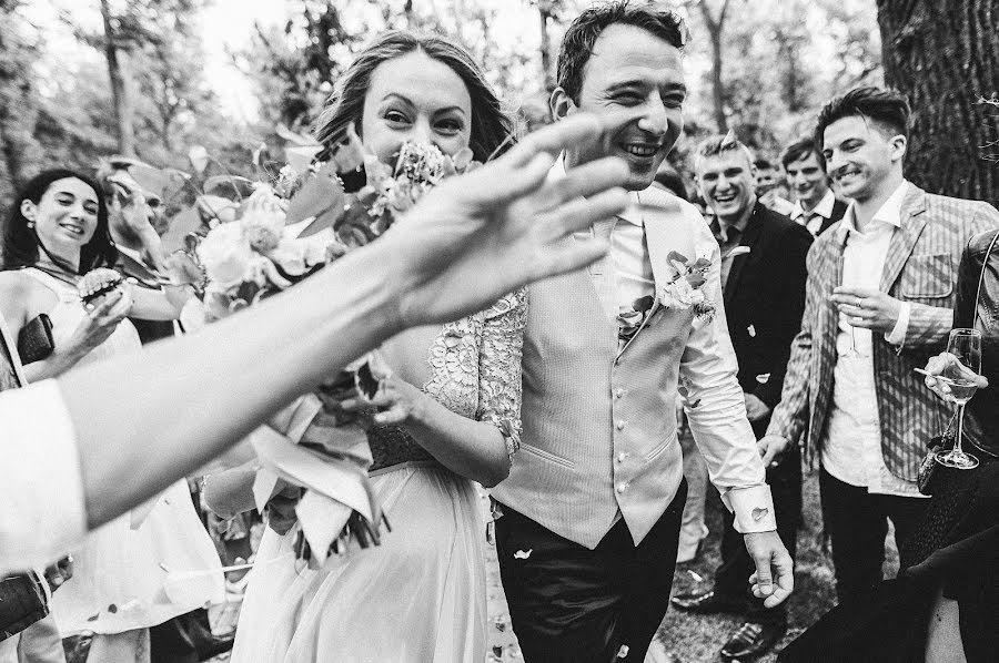 Nhiếp ảnh gia ảnh cưới Andrey Gribov (gogolgrib). Ảnh của 22 tháng 8 2017