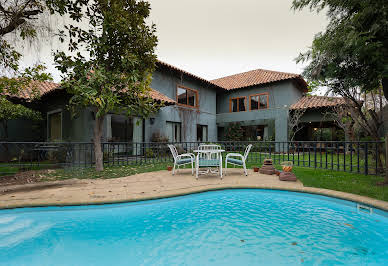 Maison avec jardin et terrasse 11