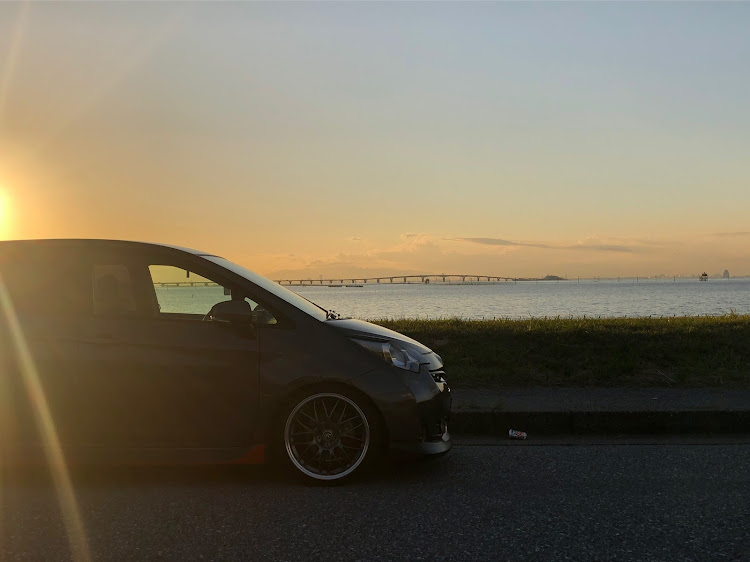 ラクティスのラクティス・ncp120・Run With Friends・千葉フォルニア・千葉に関するカスタム事例の投稿画像1枚目