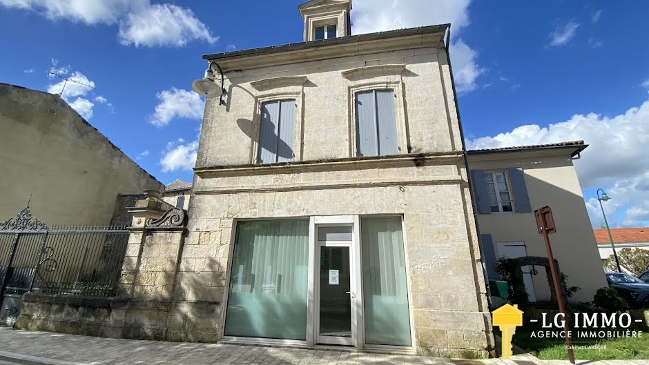 Vente maison 9 pièces 222 m² à Gémozac (17260), 360 000 €