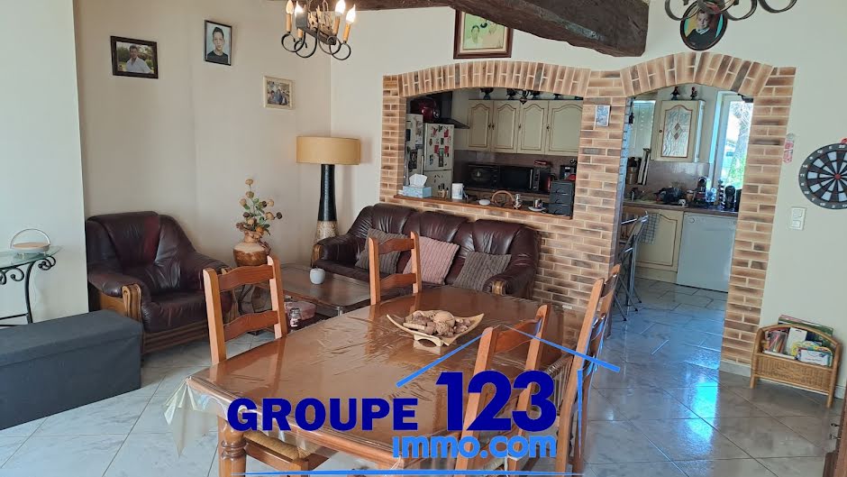 Vente maison 5 pièces 127 m² à Villiers-sur-Tholon (89110), 149 900 €