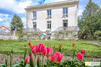 maison à Versailles (78)