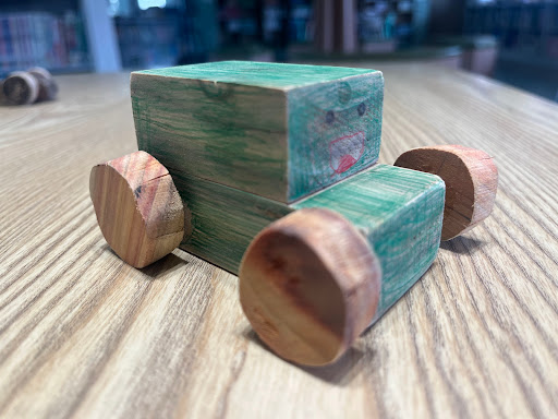 412