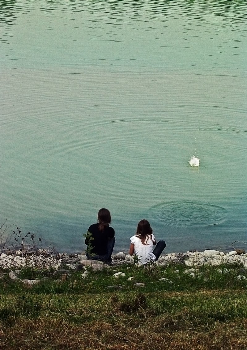 Far cerchi nell'acqua e non chieder di più.... di GiBi