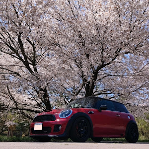 ミニ ハッチバック JCW