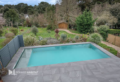 Seaside house with pool and garden 3