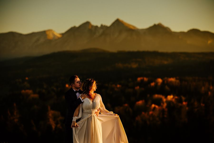 Fotógrafo de casamento Mariusz Duda (mariuszduda). Foto de 7 de dezembro 2022