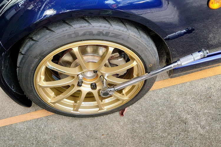 ロードスターのパルス充電器・ドライブスルー走行会・マジックアワーと愛車に関するカスタム事例の投稿画像6枚目