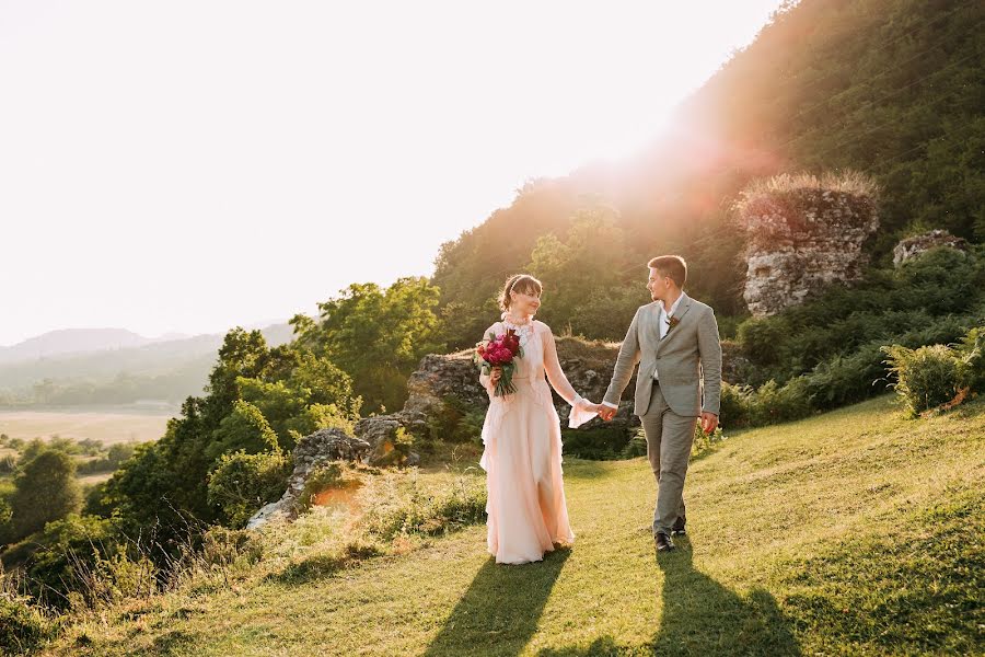 Fotógrafo de casamento Alesya Osipova (osipovphoto). Foto de 25 de junho 2019