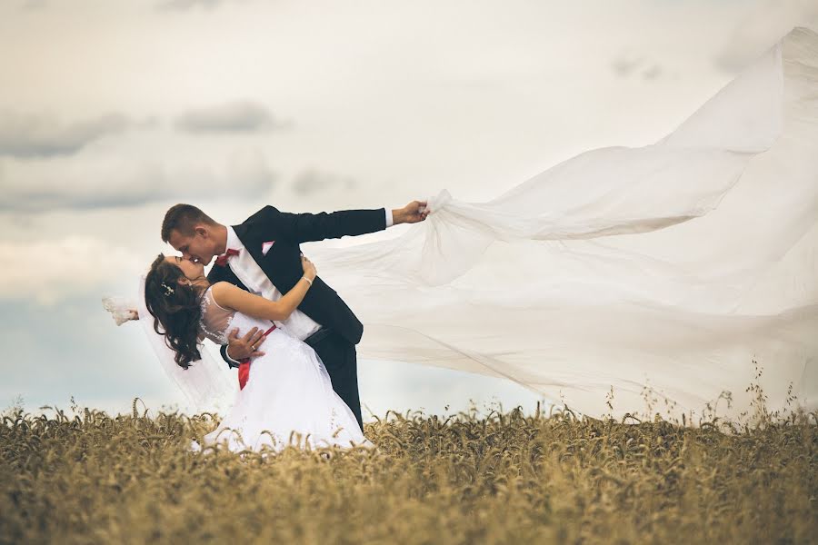 Fotógrafo de bodas Kazimierz Chmiel (swiatloczuly). Foto del 28 de julio 2017