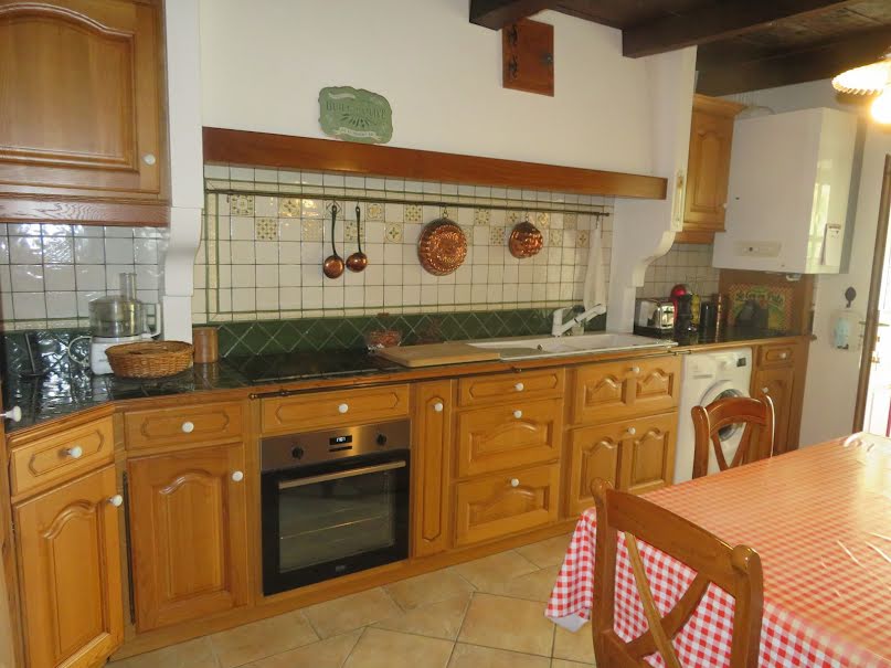 Vente maison 3 pièces 95 m² à Droux (87190), 123 000 €