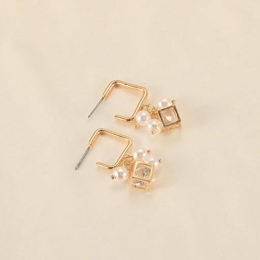Title 1, Pearl Cube Crystal Zircon Earrings – Radiant El...