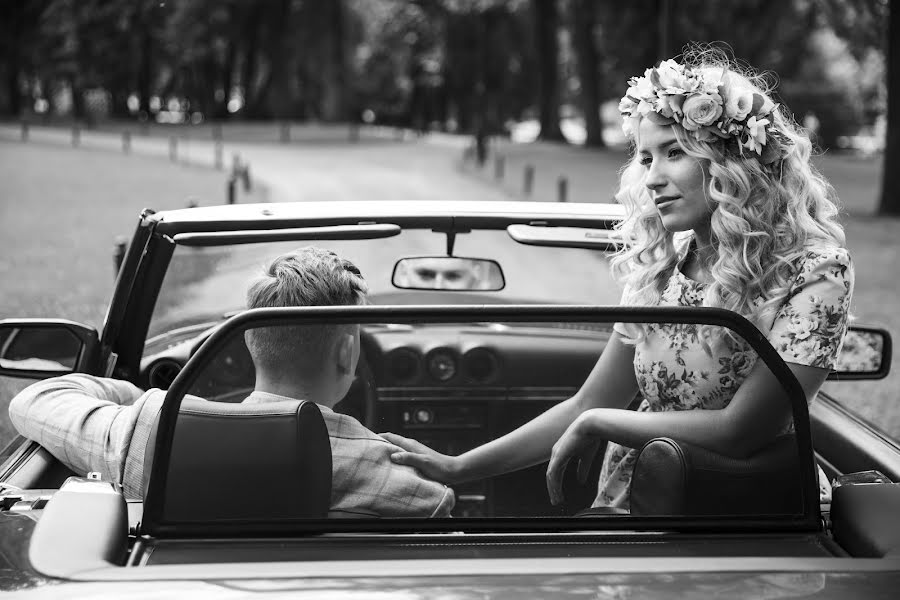 Fotografo di matrimoni Andrey Nesterov (nestand). Foto del 25 ottobre 2015