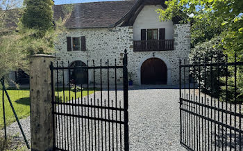 propriété à Sauveterre-de-Béarn (64)
