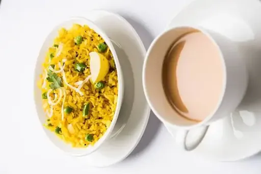 Poha With Adrak Tea