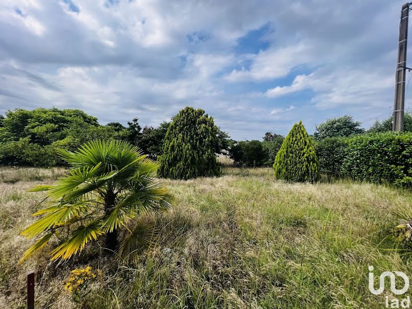 Vente terrain  900 m² à Saint-Médard-en-Jalles (33160), 298 000 €