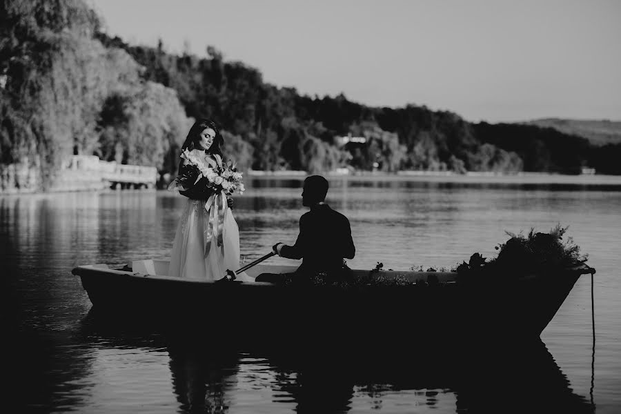 Fotógrafo de casamento Mihai Padurariu (mihaipadurariu). Foto de 8 de setembro 2022