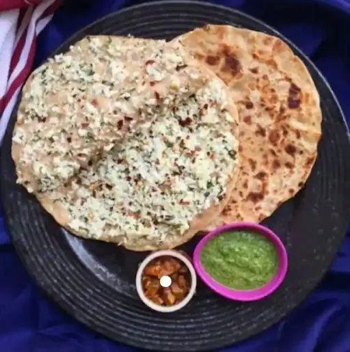 Chilli Cheese Paratha