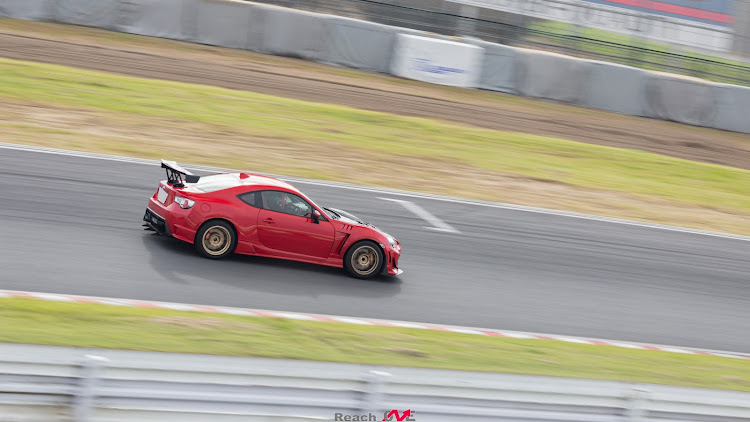 86の86ターボ・GT3RS・VR08GP・TC2000・筑波サーキットに関するカスタム事例の投稿画像6枚目
