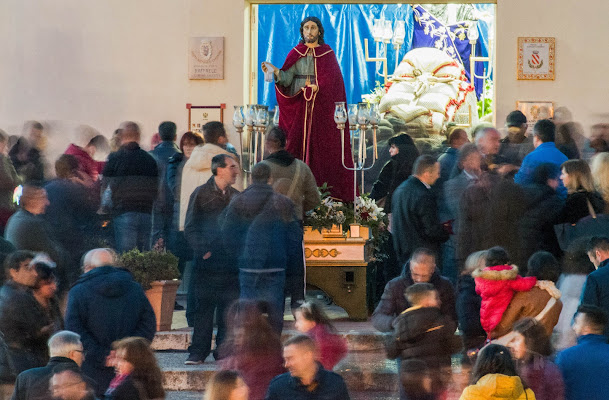 Fedeli in movimento di Libero