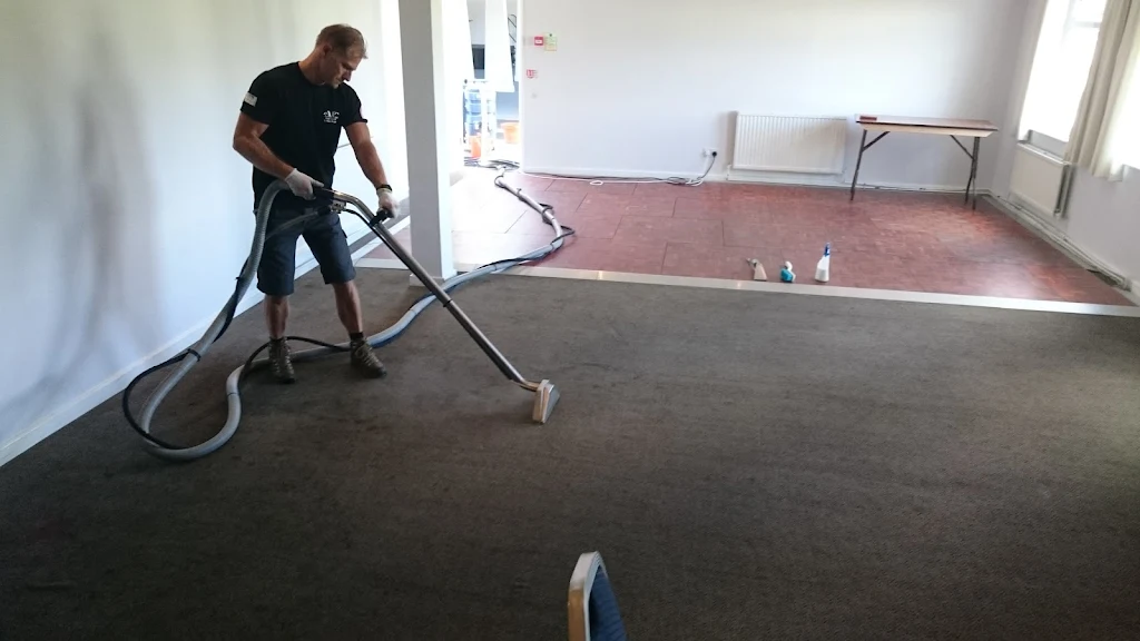 Album cover: COMMERCIAL CLEANING