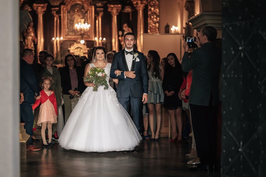 Fotografo di matrimoni Dariusz Rogozinski (bestmomentsever). Foto del 25 febbraio 2020