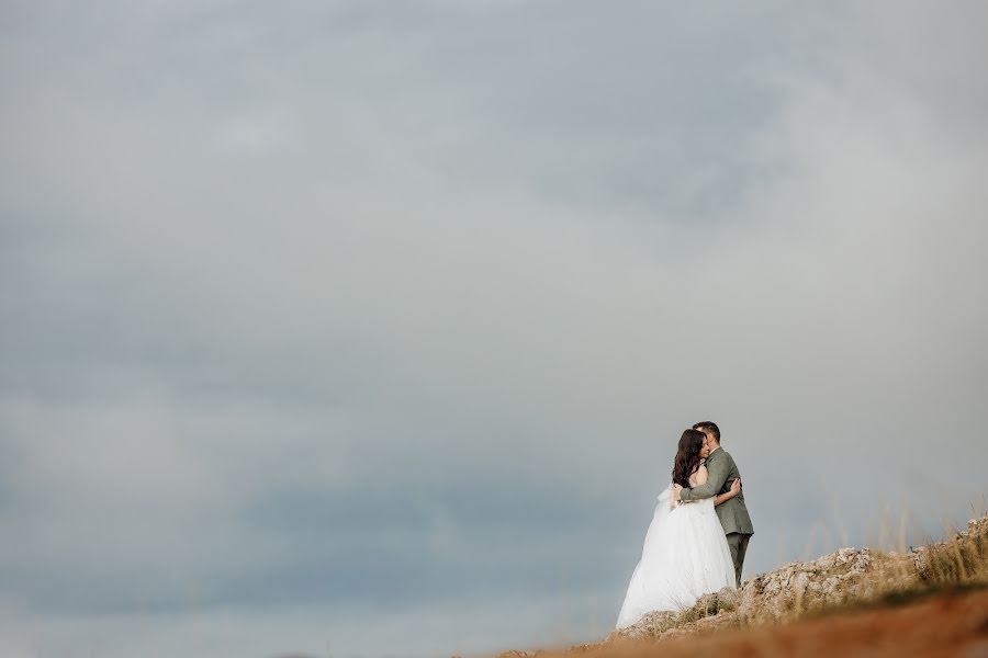 Wedding photographer Flóra Kürti (aandfphotography). Photo of 20 November 2023