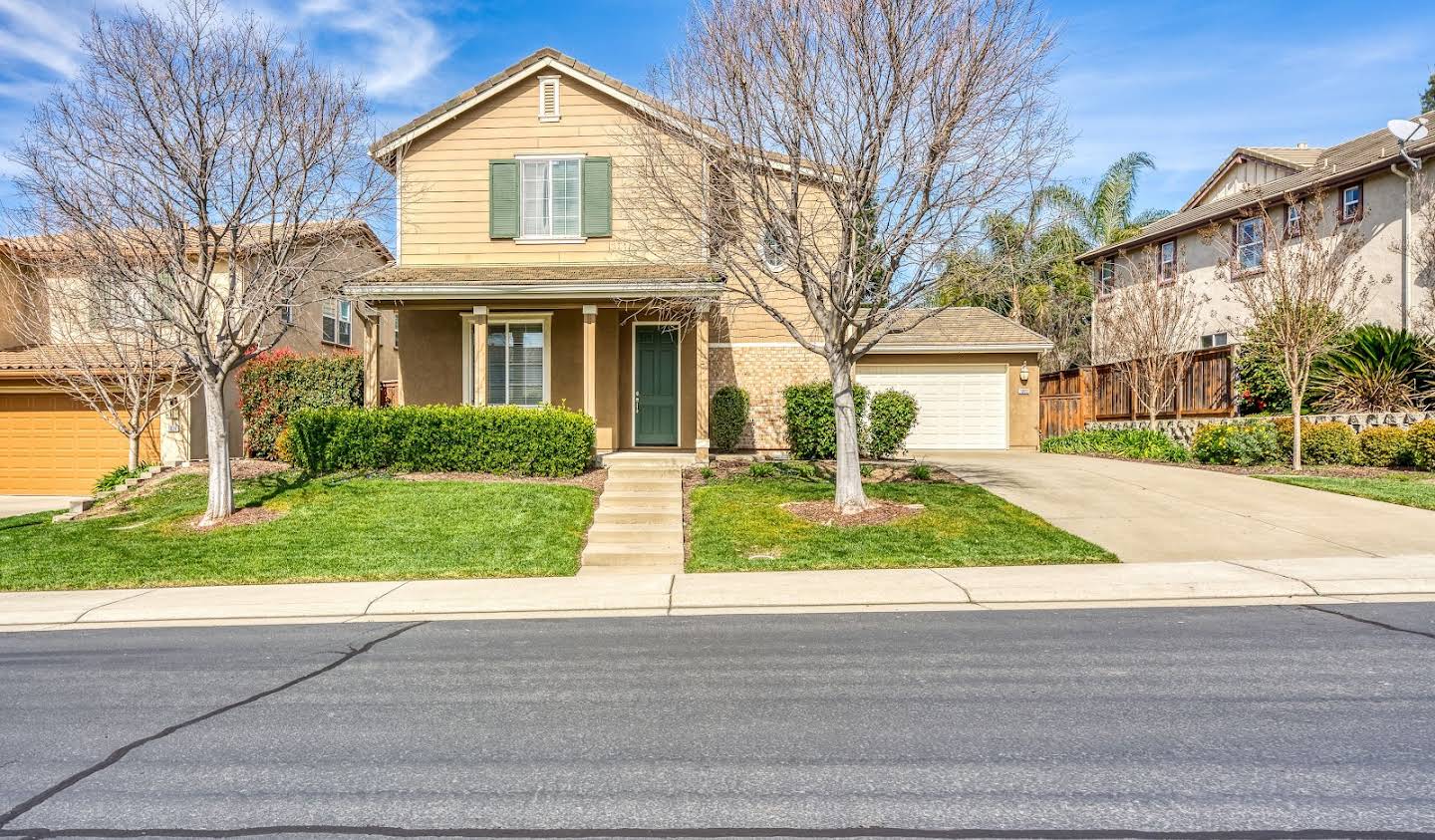 House with pool Rocklin