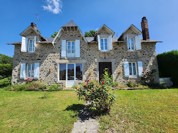 maison à La Croisille-sur-Briance (87)