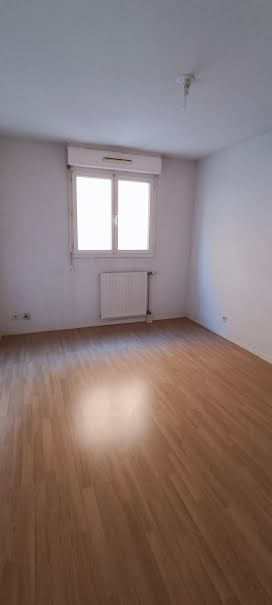 Vente appartement 3 pièces 75 m² à Toulon (83000), 153 100 €