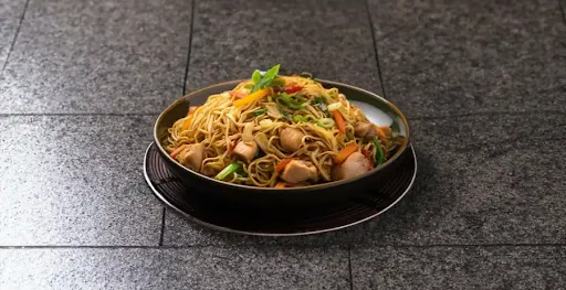 Chicken Chilli Garlic Noodles