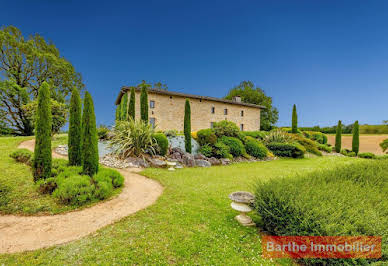 Farmhouse with pool 3