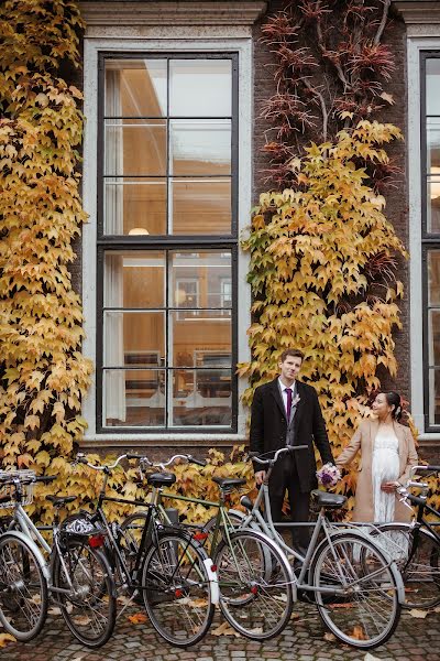 Fotógrafo de casamento Viktoria Shabalina (vikashabalina). Foto de 12 de novembro 2022