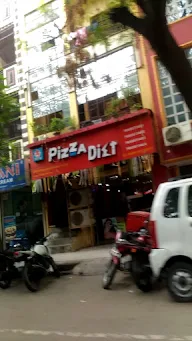 Pizza Diet, Yamuna Vihar photo 3