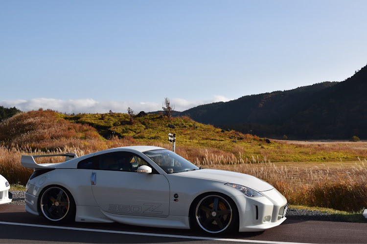 フェアレディZの目指せPickUpCars・VeilSide・エスプリ・久住に関するカスタム事例の投稿画像1枚目