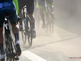 Geschrokken paard doet tiental renners onderuit gaan tijdens verkenning Kuurne-Brussel-Kuurne