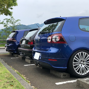 ゴルフ R32