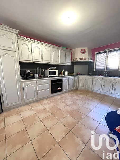 Vente appartement 5 pièces 153 m² à Narbonne (11100), 199 000 €