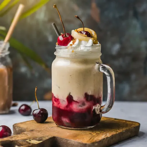 Chikoo Cherry Thickshake [450 Ml, 1 Mason Jar]