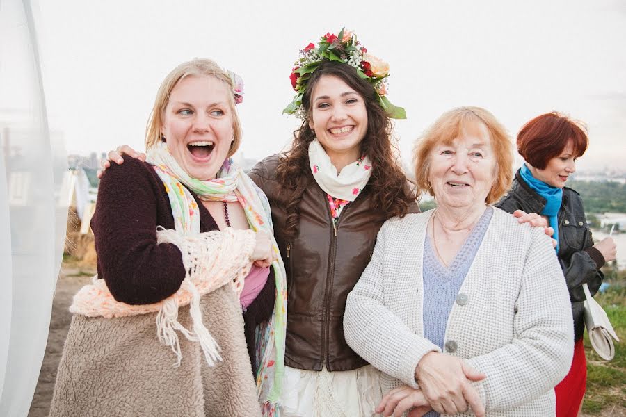 Fotógrafo de bodas Alina Moskovceva (moskovtseva). Foto del 3 de diciembre 2015