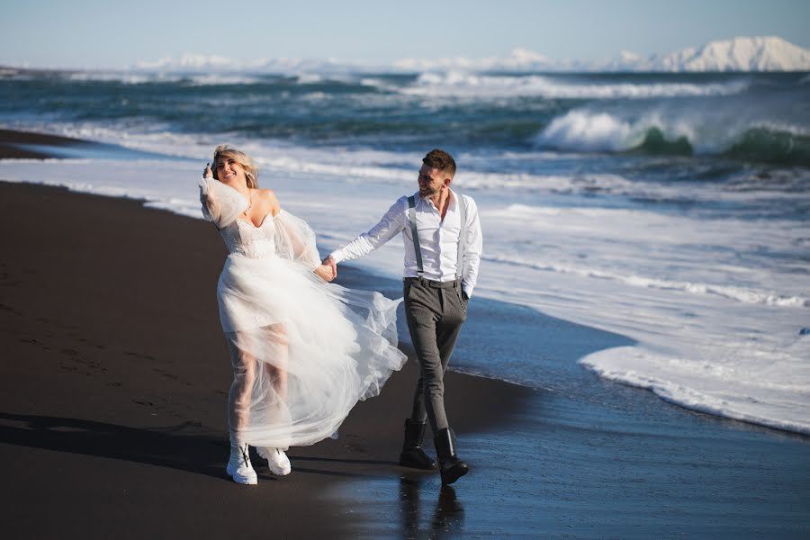 Fotógrafo de casamento Yanka Partizanka (partisanka). Foto de 10 de abril 2022