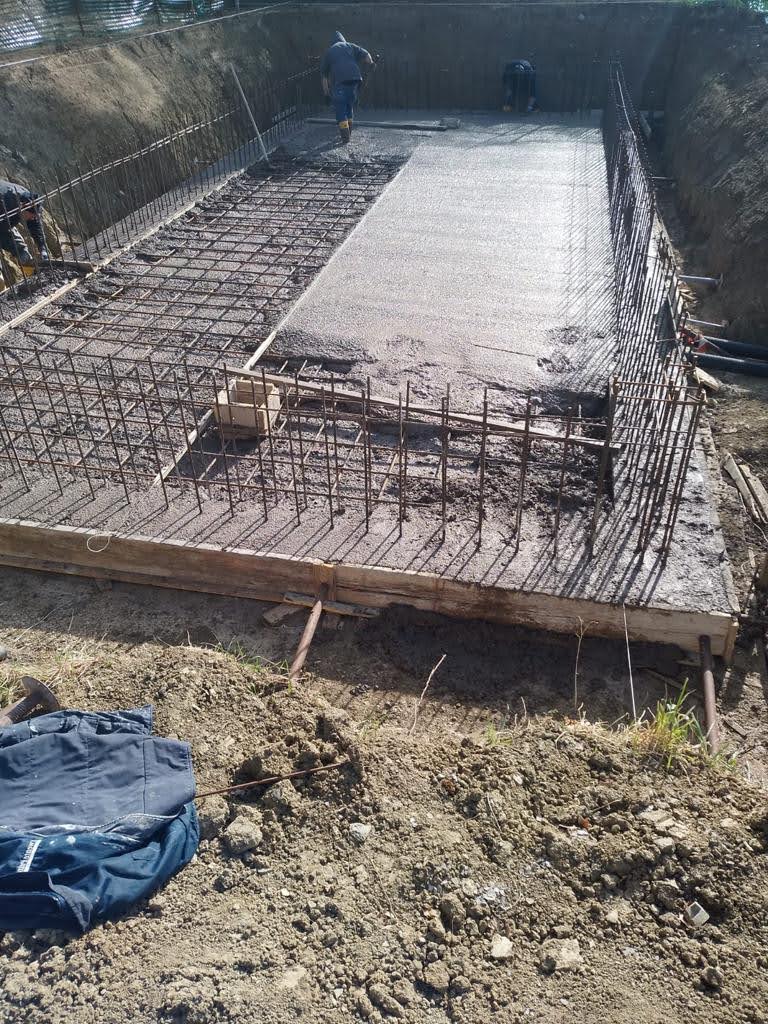 Constructing our pool at Podere Santa Pia. The second layer of concrete