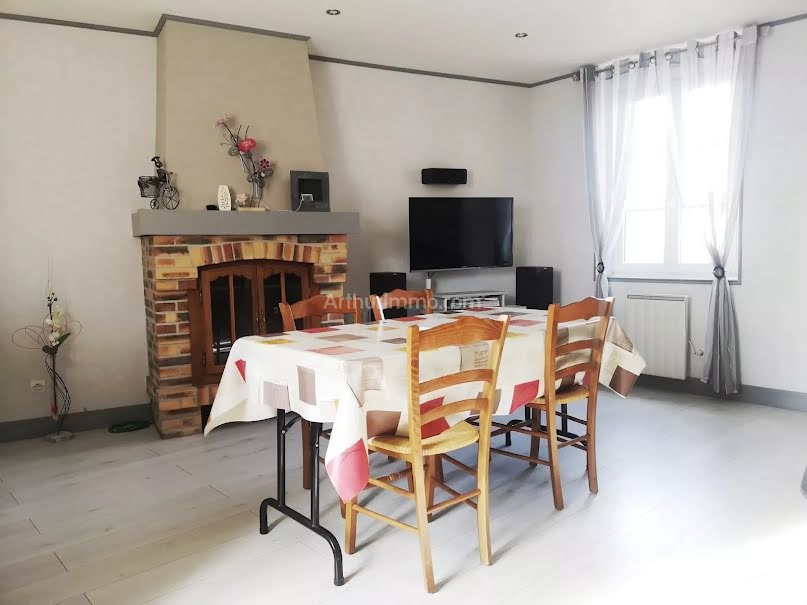 Vente maison 5 pièces 134 m² à Etrépagny (27150), 219 000 €